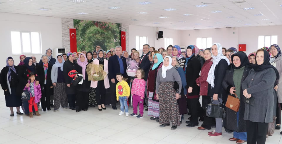 Vodafone Akıllı Köy Projesi Emekçi Kadınlara Anlatıldı